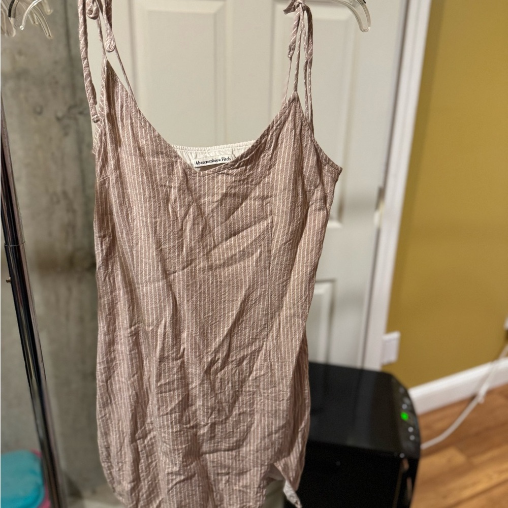 Abercrombie & Fitch Beige Striped Top